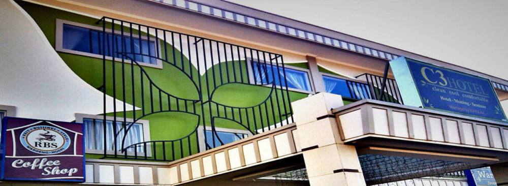 סמאראנג Hotel C3 מראה חיצוני תמונה